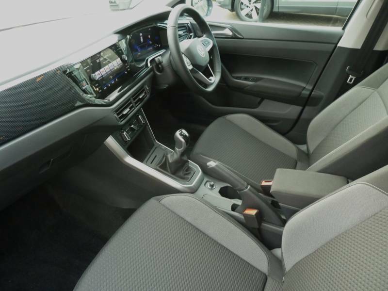 Volkswagen Polo 1.0 Tsi 95 Match 2026 - 2026 75 CX75YNL Silver #2