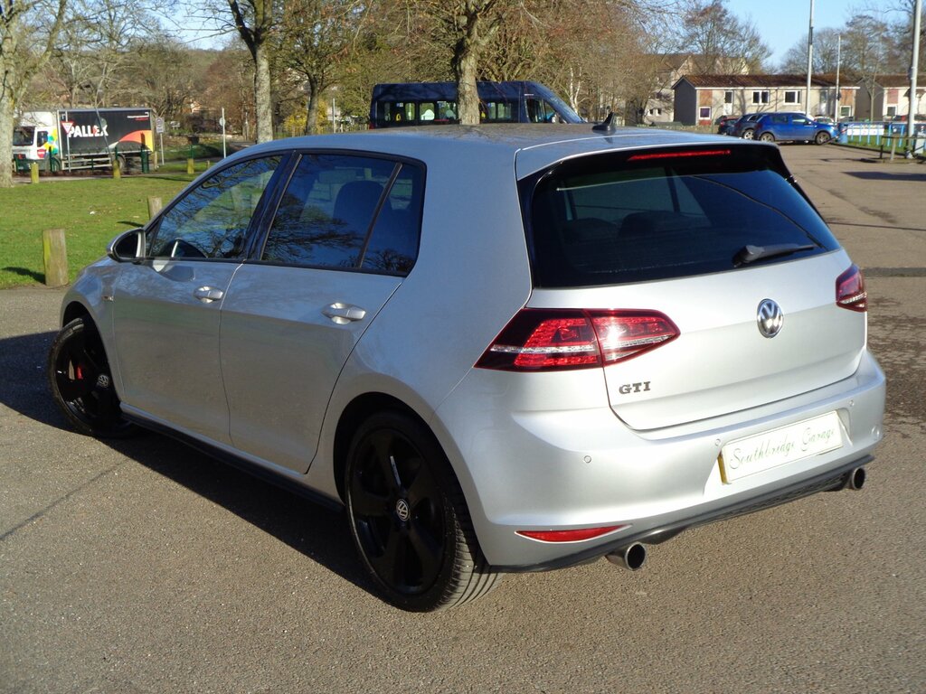 Volkswagen Golf 2.0 Gti Bluemotion Tech 5-Door Dsg GL66SOA Silver #4