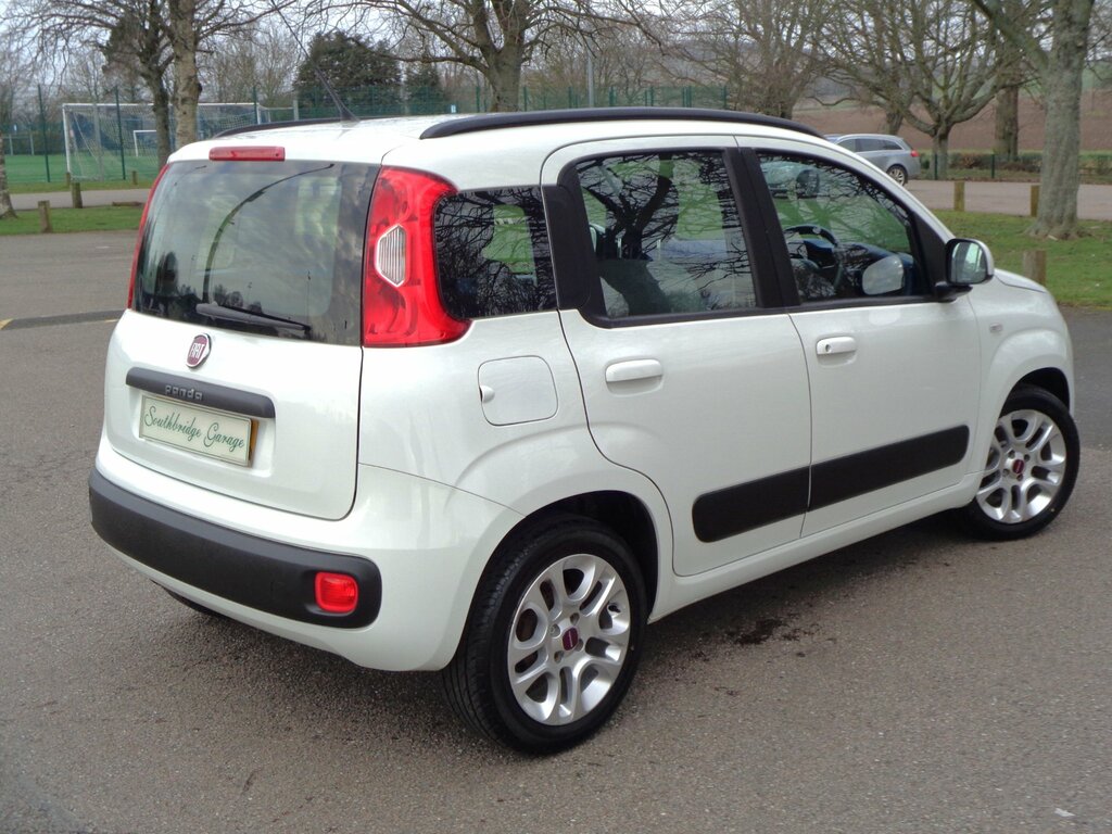 Fiat Panda 1.2 Lounge 5-Door SK65LUR White #3