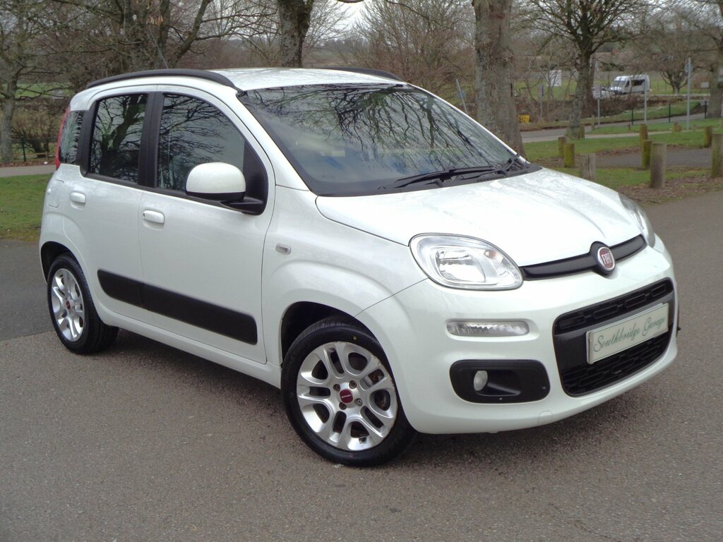 Fiat Panda 1.2 Lounge 5-Door White
