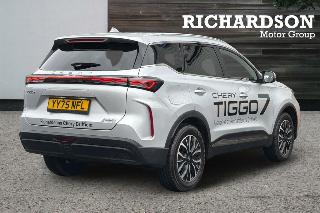 Chery Tiggo 7 1.5T Phev Summit Dht YY75NFL Silver #3