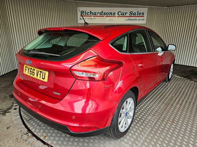 Ford Focus 1.0T Ecoboost Titanium Hatchback FY66VTU Red #3