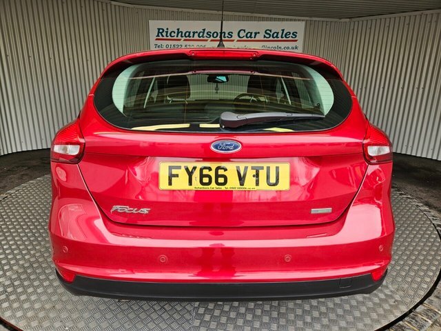 Ford Focus 1.0T Ecoboost Titanium Hatchback FY66VTU Red #4
