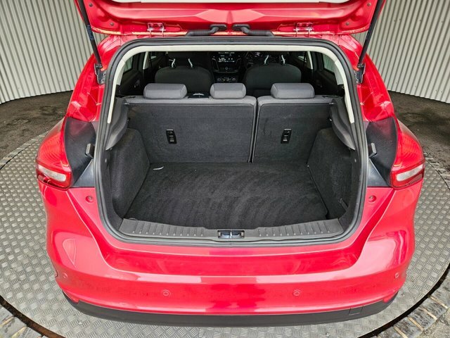 Ford Focus 1.0T Ecoboost Titanium Hatchback FY66VTU Red #5