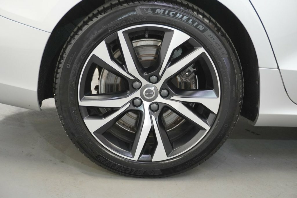 Volvo V60 2L R-design VO22WXU Silver #3