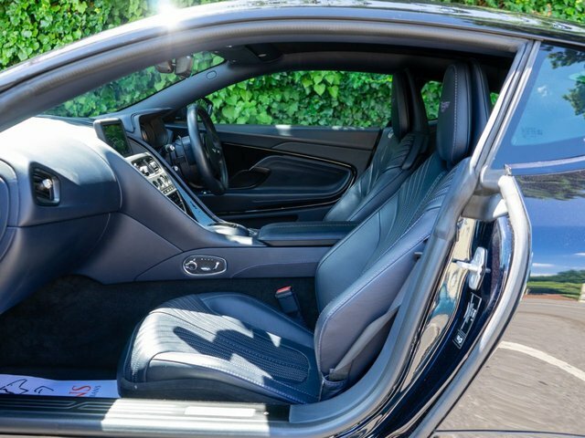 Aston Martin DB11 5.2 V12 Coupe Euro 6 Ss 608 Ps Black #4