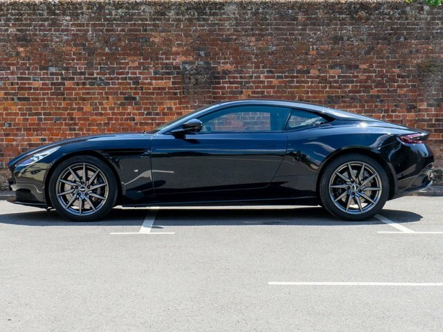 Aston Martin DB11 5.2 V12 Coupe Euro 6 Ss 608 Ps Black #2