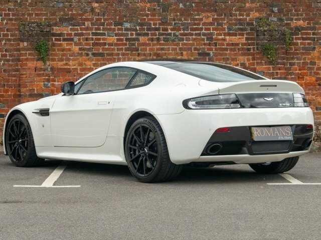 Aston Martin Vantage 6.0 V12 S Coupe Sportshift Euro 6 565 White #3