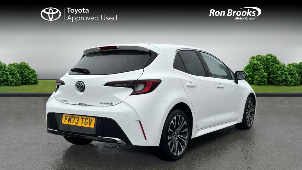 Toyota Corolla 1.8 Vvt-h Design Cvt Euro FM73TGV White #2
