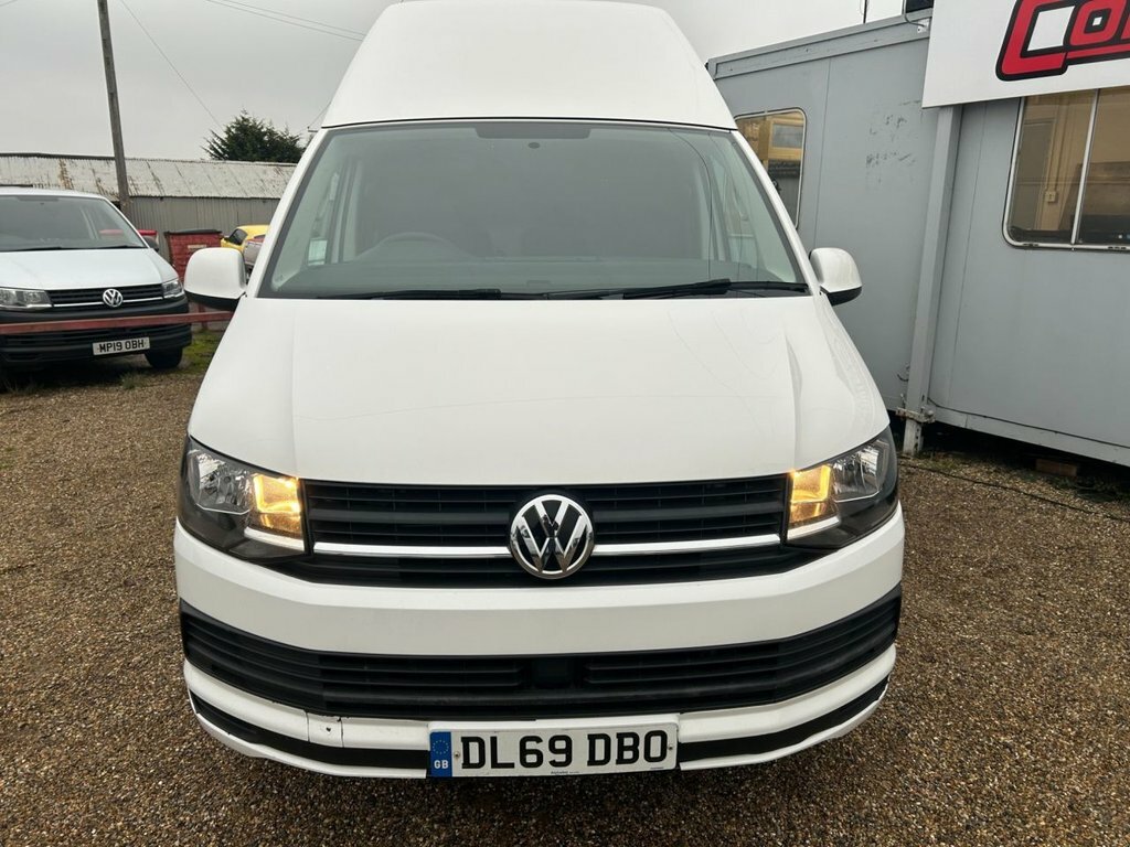 Volkswagen Transporter 2L Trendline DL69DBO White #3