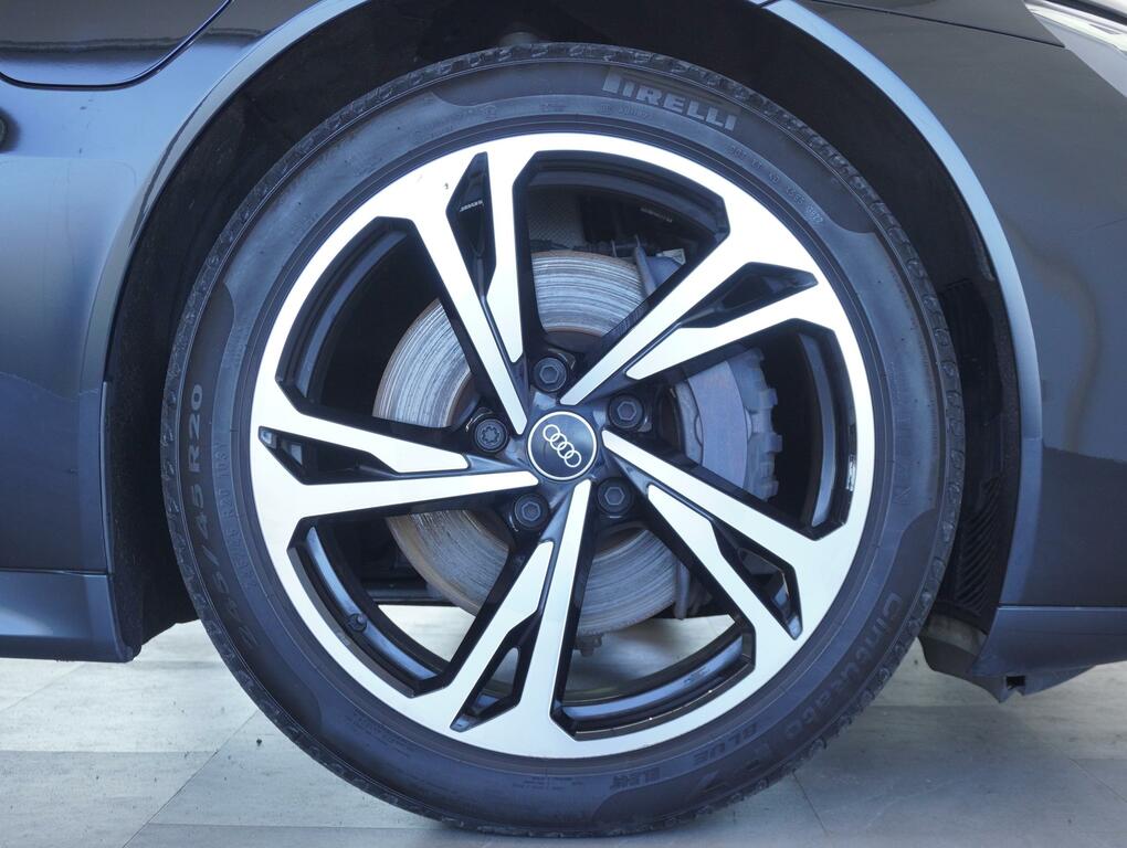 Audi E Tron GT 93.4Kwh Saloon Quattro 476 Ps DF72PWJ Black #2
