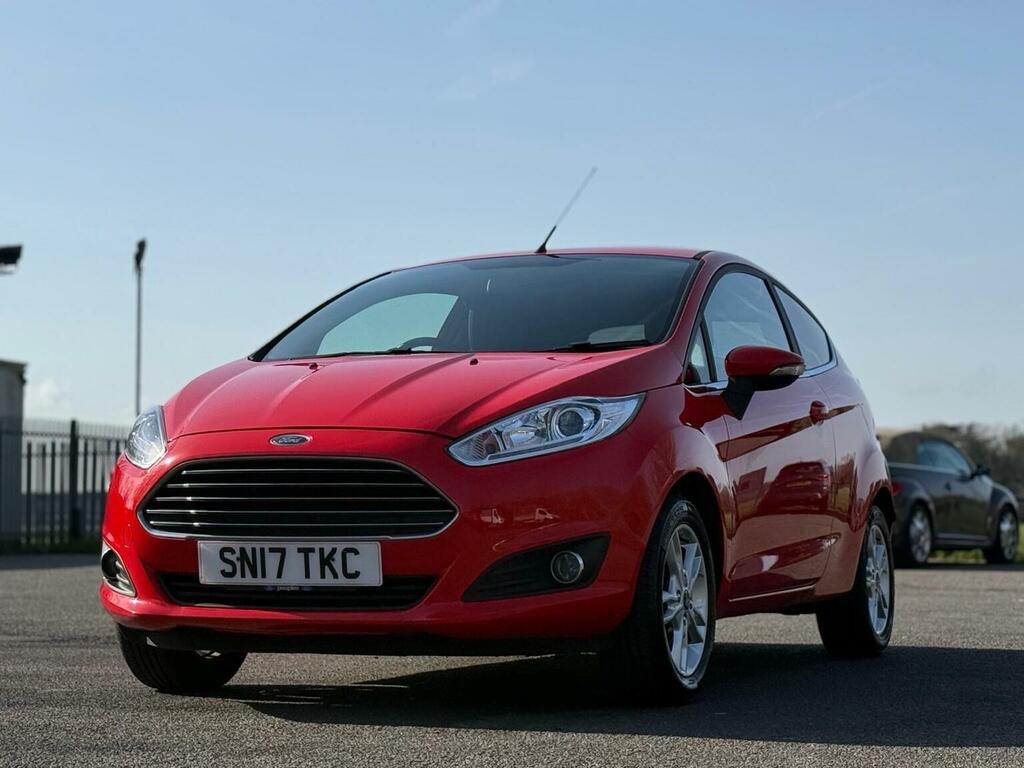 Ford Fiesta Hatchback 1.25 Zetec Euro 6 201717 SN17TKC Red #3