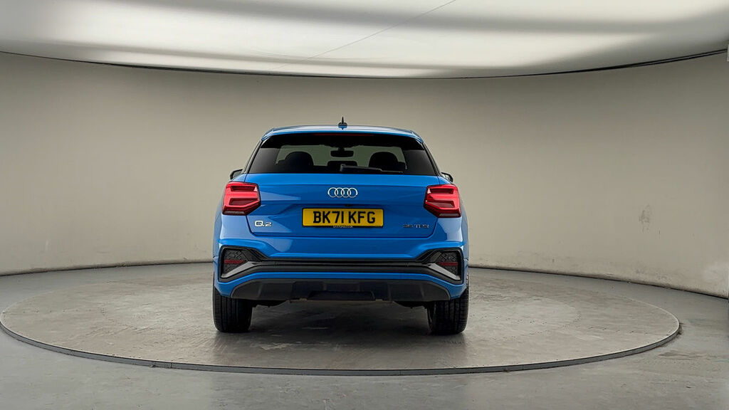 Audi Q2 1.5 Tfsi Cod 35 Black Edition Suv S Tro BK71KFG Blue #4