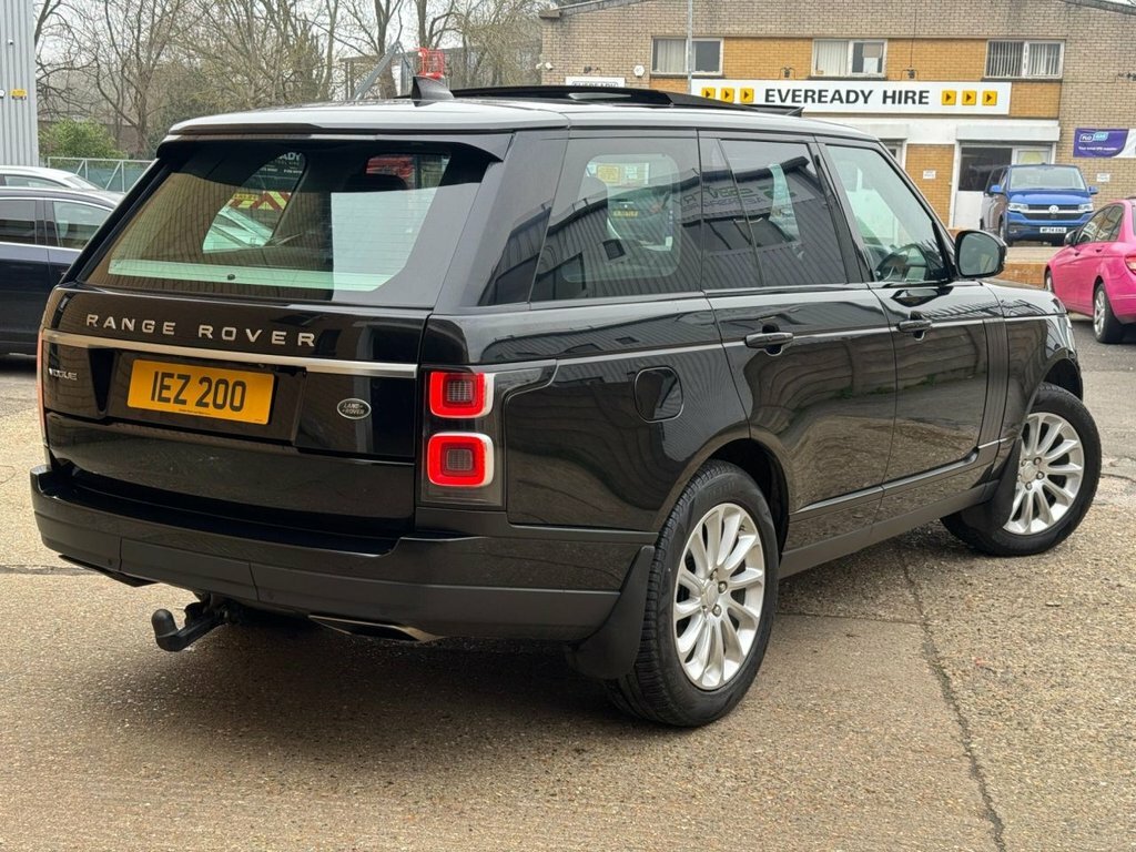 Land Rover Range Rover 3L Vogue JGZ1121 Black #5
