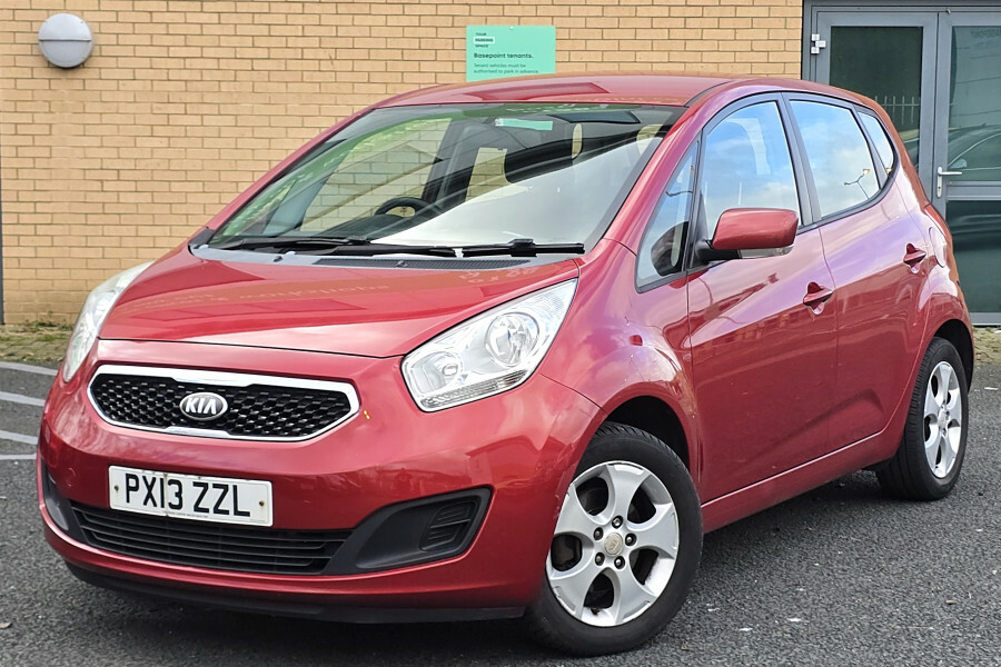 Kia Venga Mpv PX13ZZL Red #2