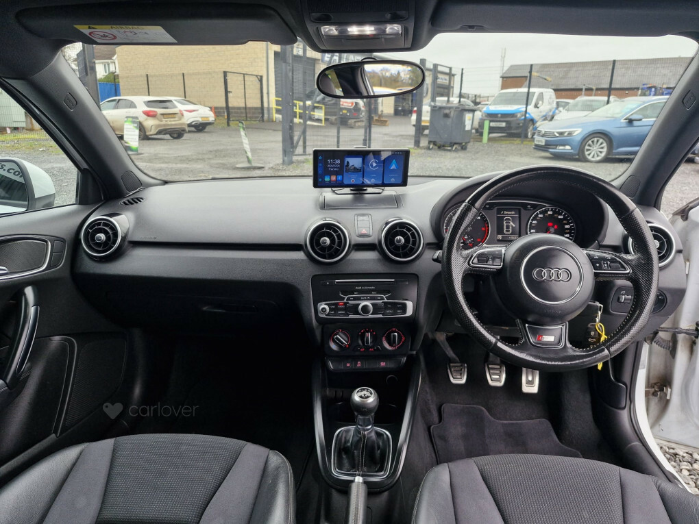 Audi A1 S Line Tdi DA15NVS #5