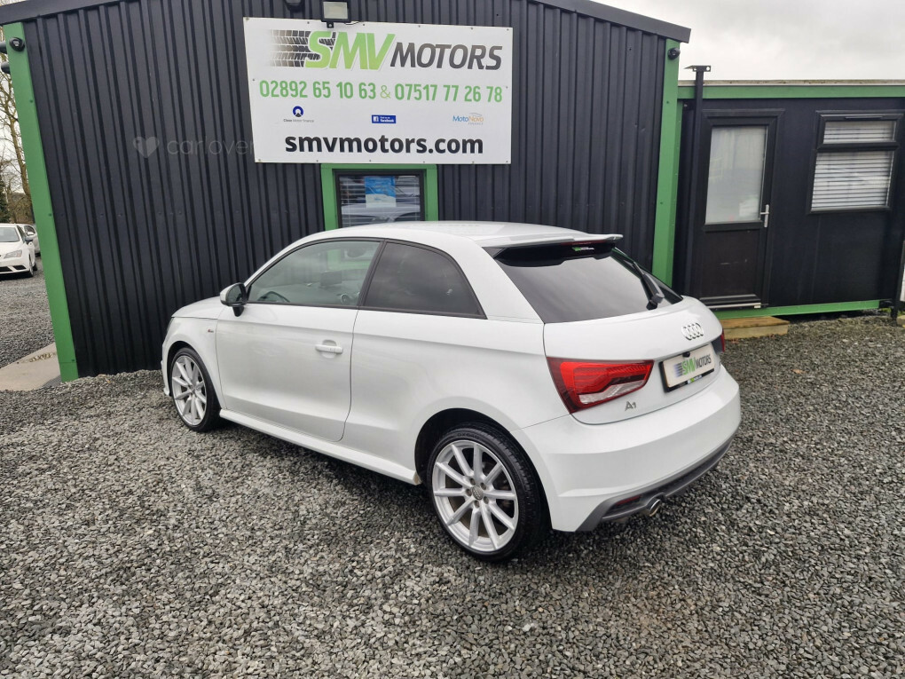 Audi A1 S Line Tdi DA15NVS #4