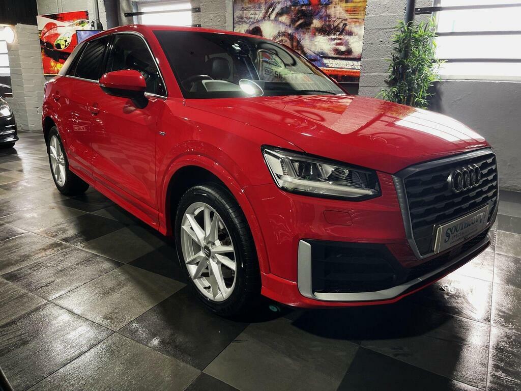 Audi Q2 1.4 Tfsi Cod S Line Euro 6 S S Red