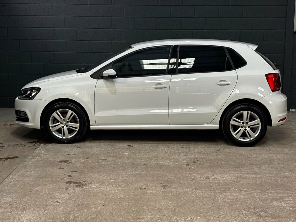 Volkswagen Polo 1L Match RE66RYP White #6