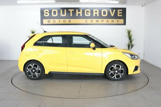 MG MG3 1.5 Vti-tech Exclusive Nav Hatchback Ma EY22OAN Yellow #4