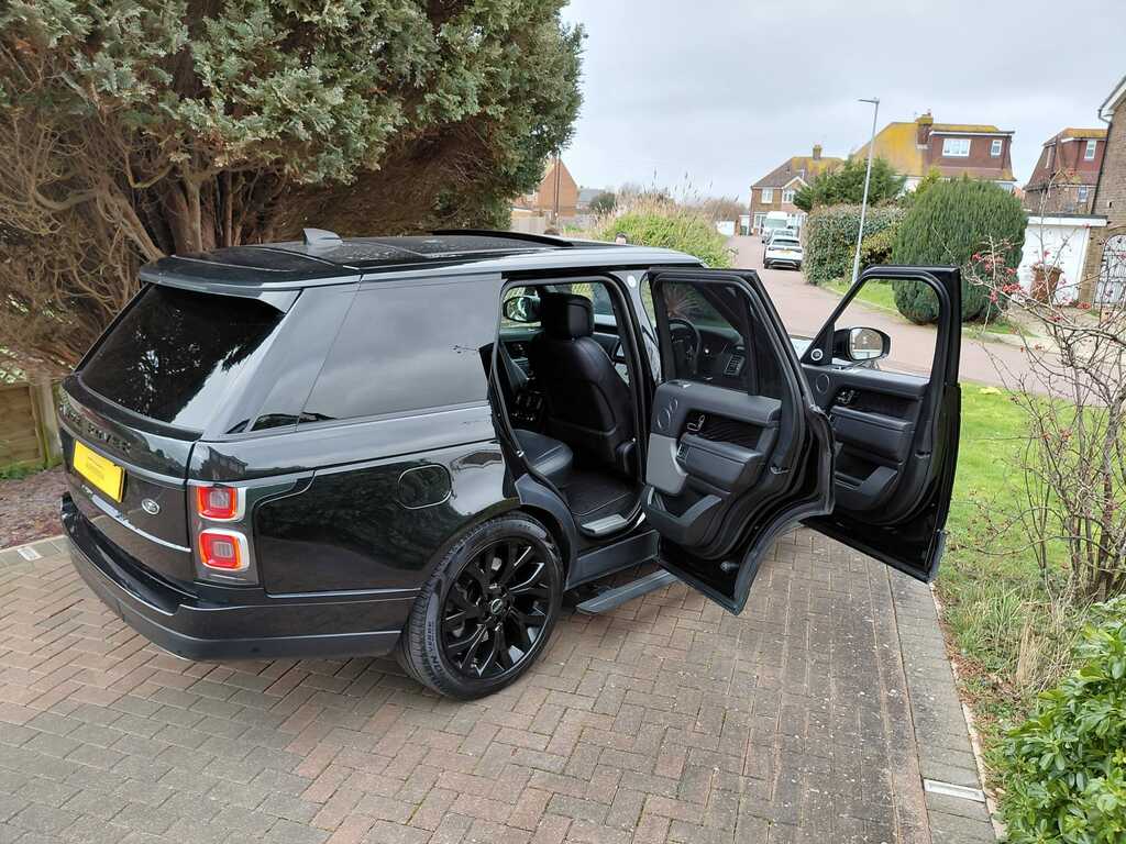 Land Rover Range Rover 4.4 Sd V8 Vogue Black #5