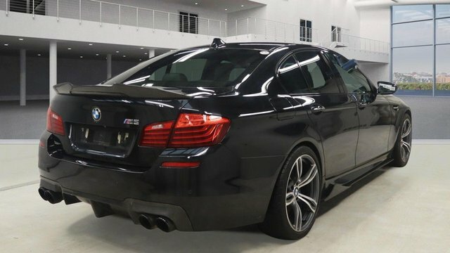 BMW M5 V8 Saloon Black #4