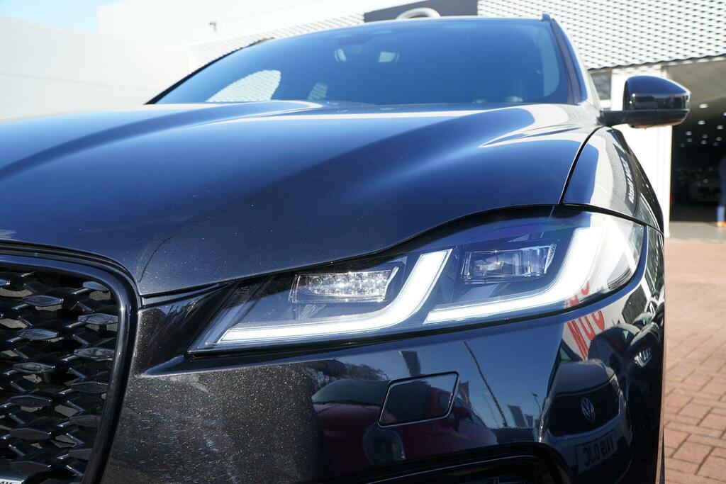 Jaguar F-Pace 2.0 P400e 17.1Kwh R-dynamic Se Suv Plug SB72UYS Black #2