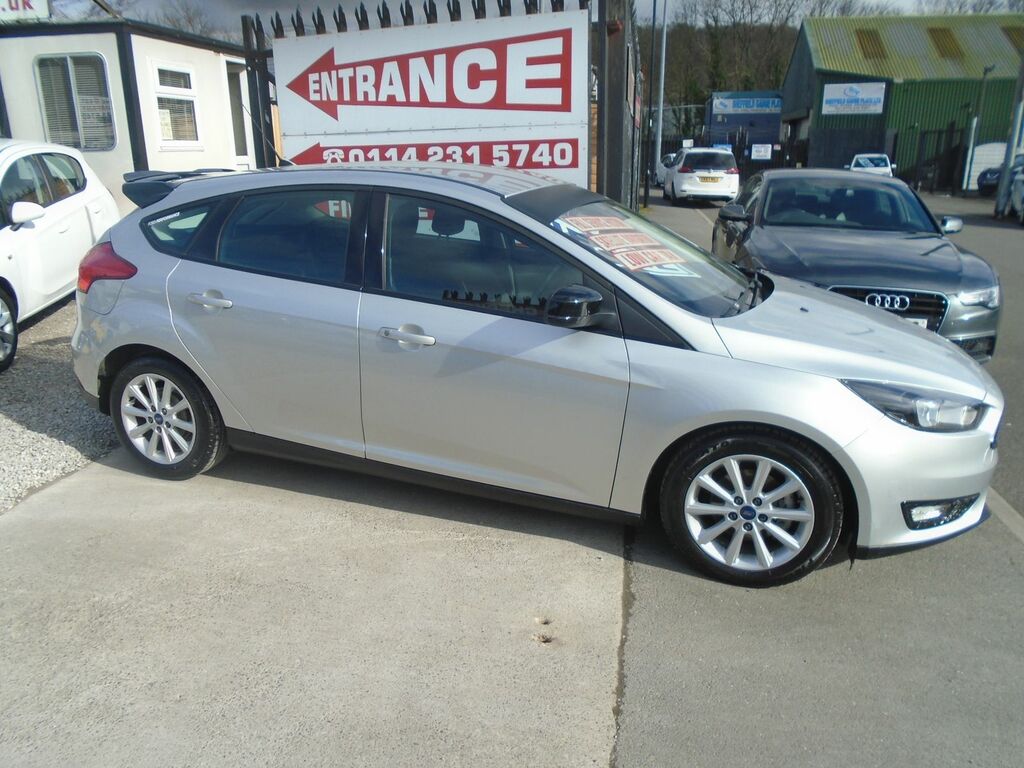 Ford Focus 1.5 Tdci Titanium Hatchback Euro DU66YYJ Silver #2