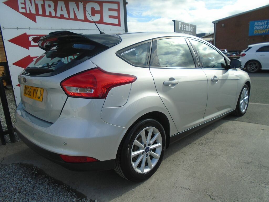 Ford Focus 1.5 Tdci Titanium Hatchback Euro DU66YYJ Silver #5