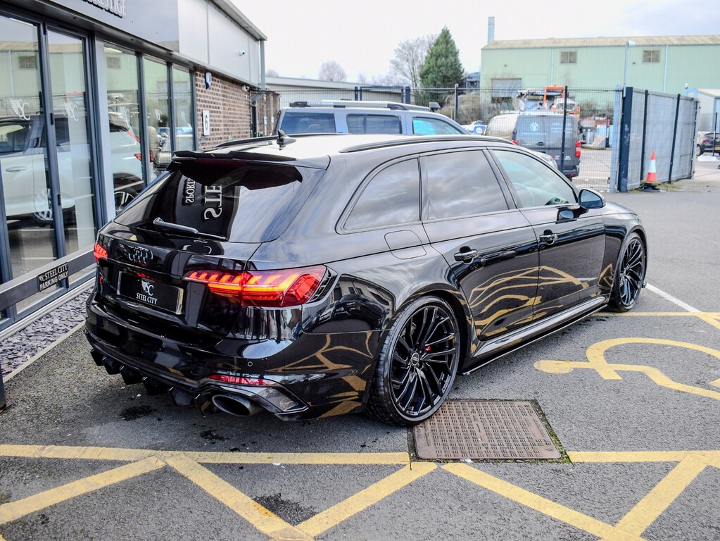 Audi RS4 Avant Rs 4 Tfsi Quattro Carbon Black YB71XFX Black #4