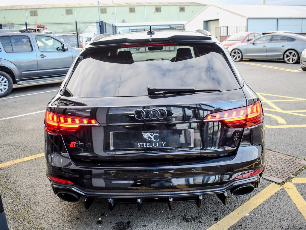 Audi RS4 Avant Rs 4 Tfsi Quattro Carbon Black YB71XFX Black #5