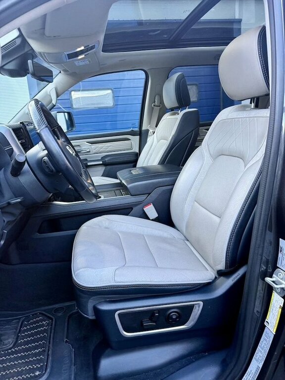 Dodge RAM 5.7 Rebel  #25