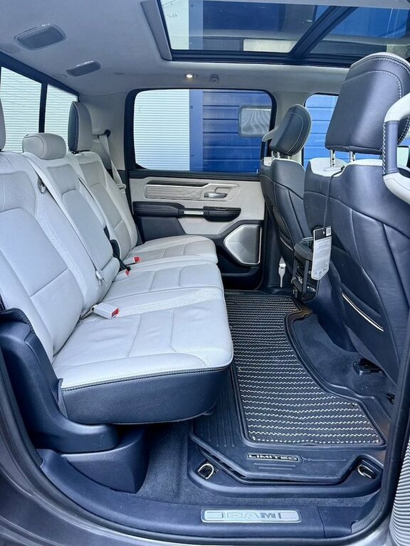 Dodge RAM 5.7 Rebel  #10