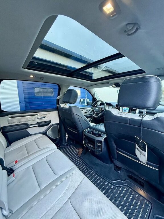 Dodge RAM 5.7 Rebel  #11