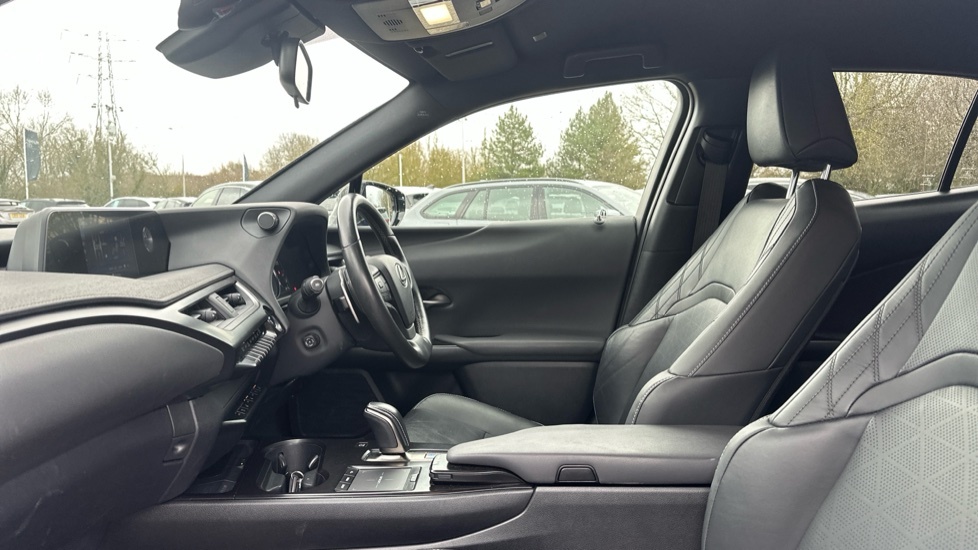 Lexus UX 300E 54.3Kwh Premium Plus Suv 2 KV23LDL Blue #6
