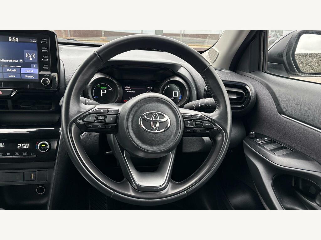 Toyota Yaris Cross 1.5 Vvt-h Icon E-cvt Euro 6 Ss AK73BRF Black #6