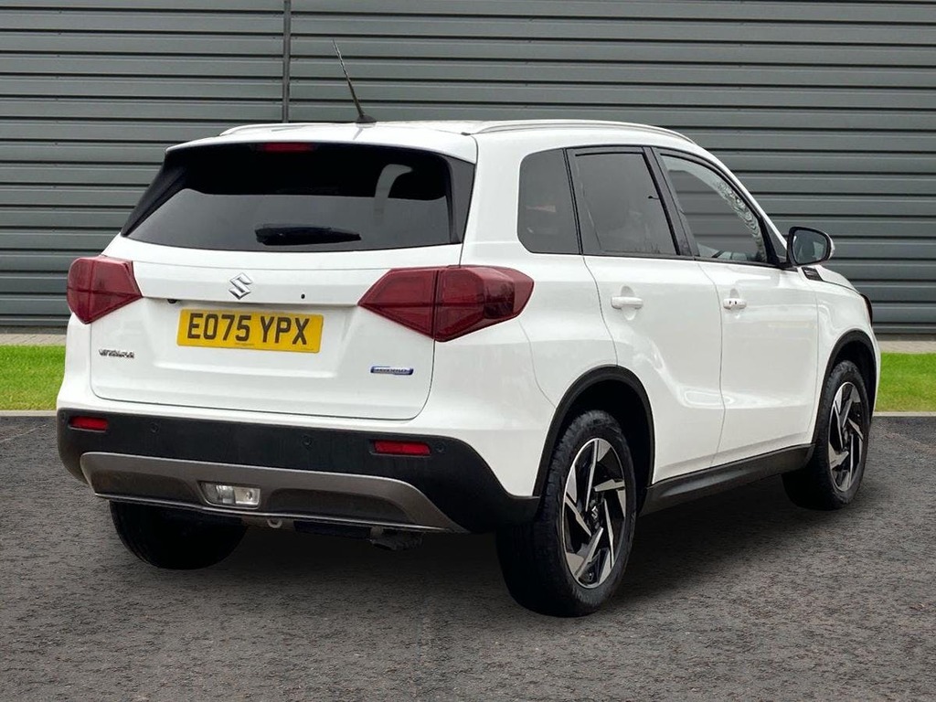 Suzuki Vitara 1.4 Boosterjet Mhev Ultra Suv Hybrid Ma EO75YPX White #3
