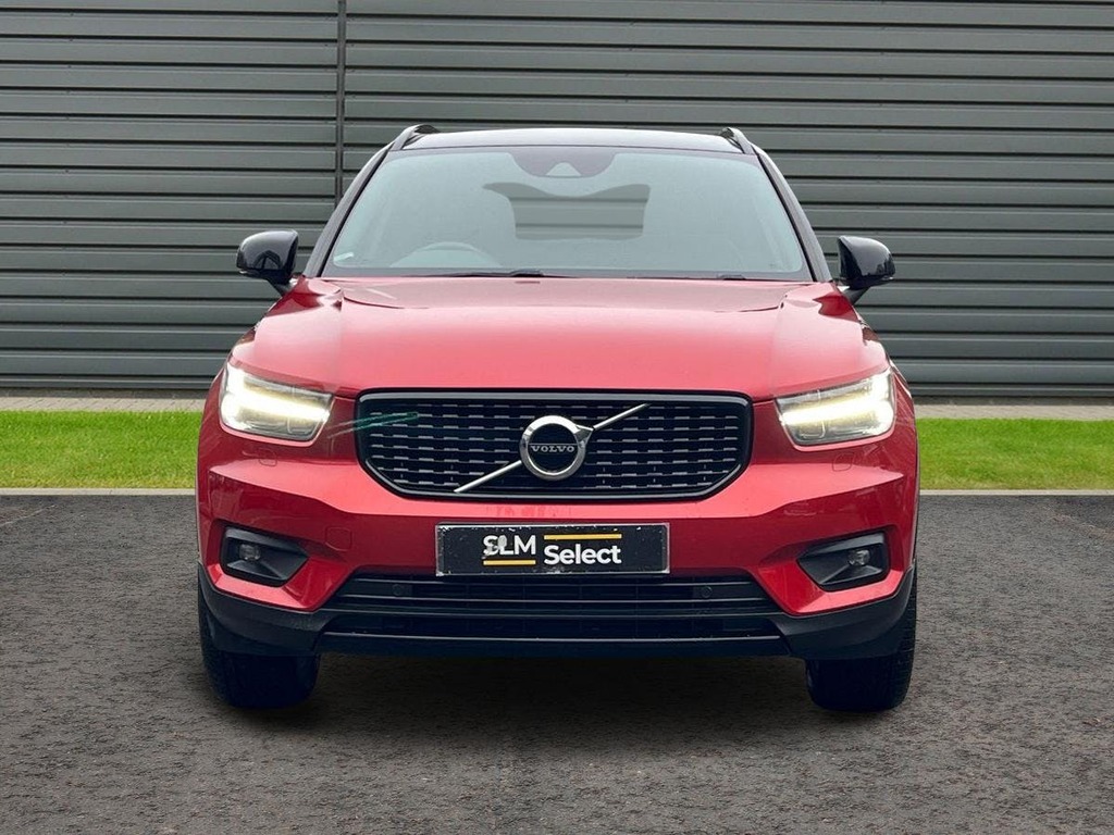 Volvo XC40 1.5 T3 R Design Pro Suv Red #2
