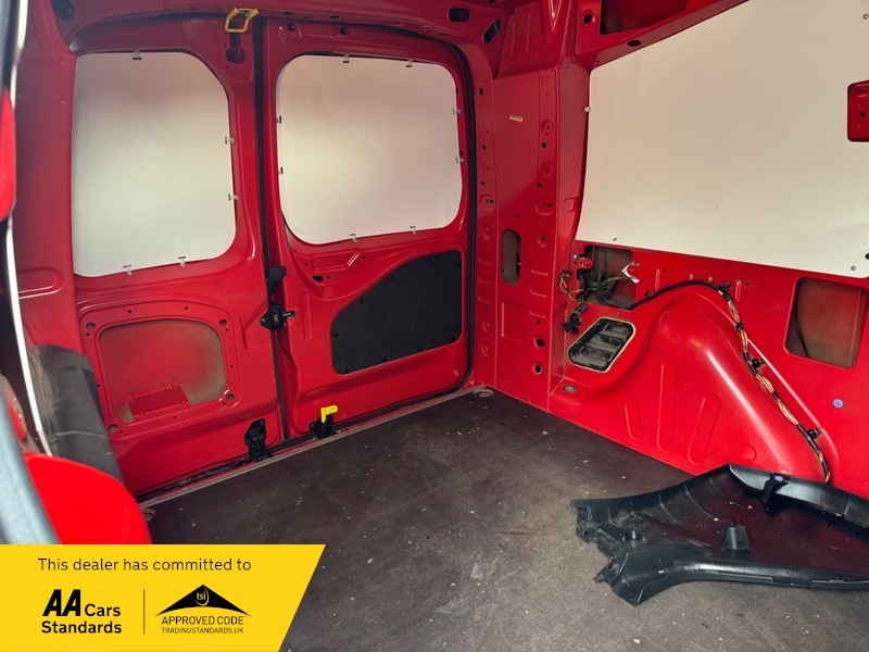 Peugeot Partner Hdi S L2 750 Red #6