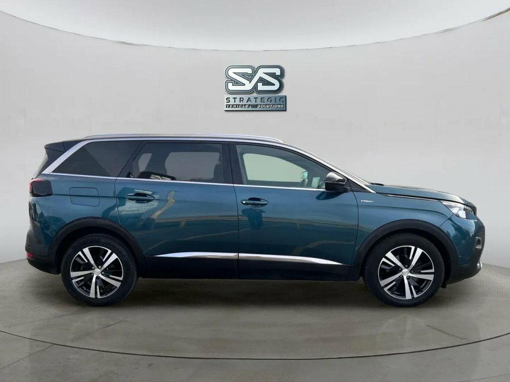 Peugeot 5008 1.5L Gt Line Green #4