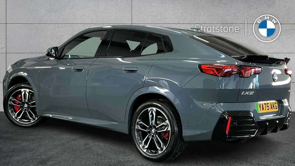 BMW iX2 230Kw Xdrive30 Shadow Edition 65Kwh 2025 YA75AKG #2