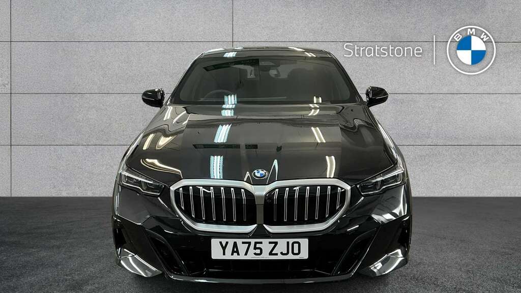 BMW 5 Series 520I M Sport 2025 Black #5