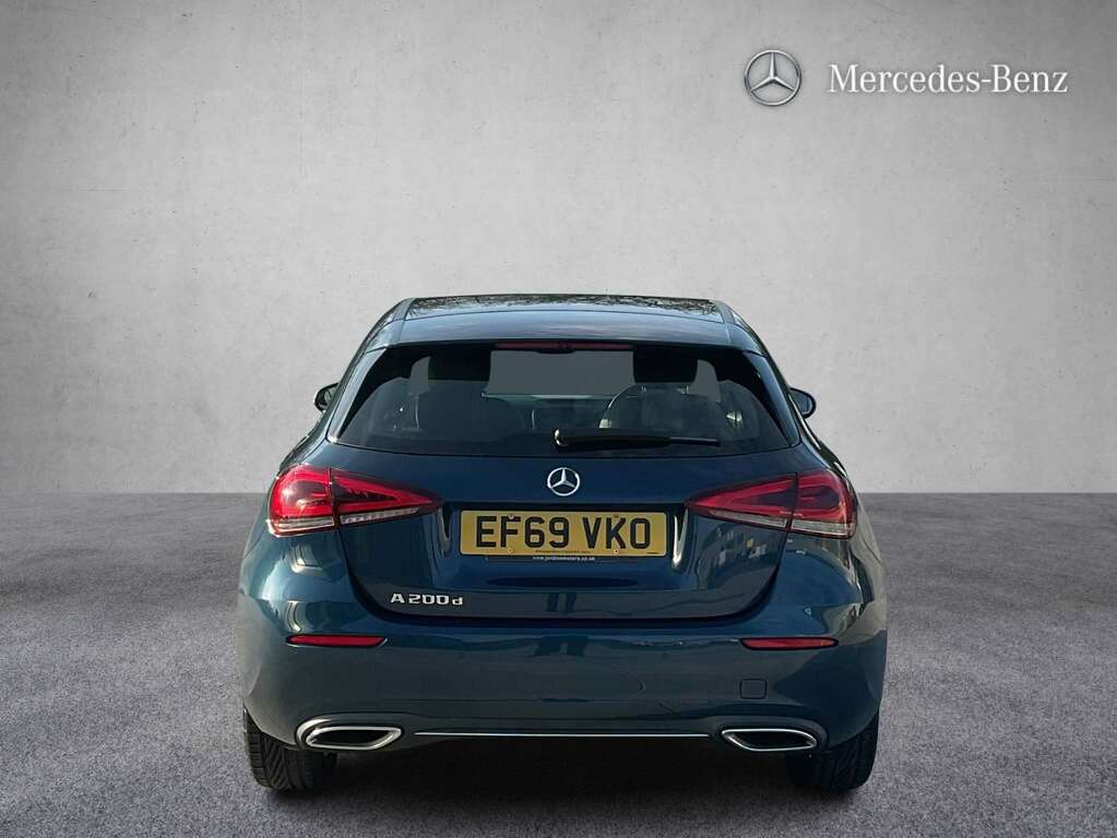 Mercedes-Benz A Class A200d Sport 2020 EF69VKO Blue #4