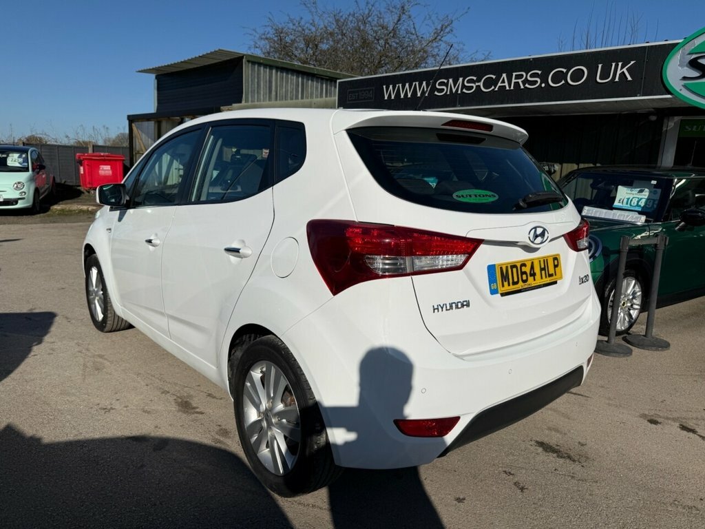 Hyundai Ix20 1.6L Active White #5