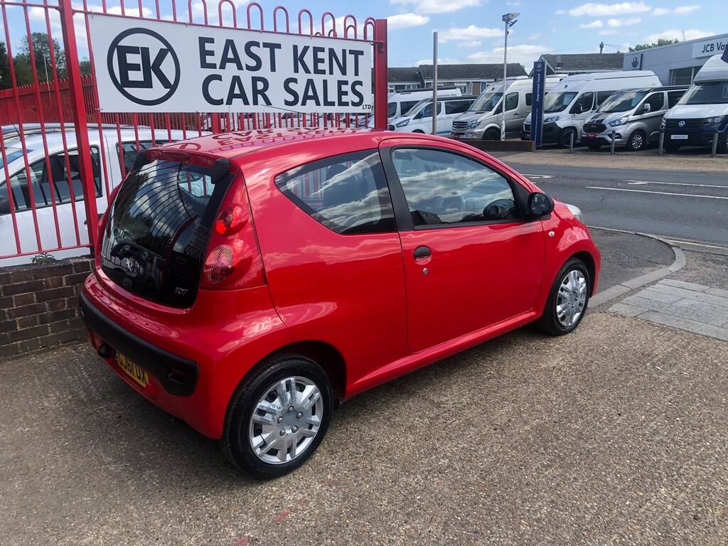 Peugeot 107 1.0 Urban Lite GJ61UXT Red #5
