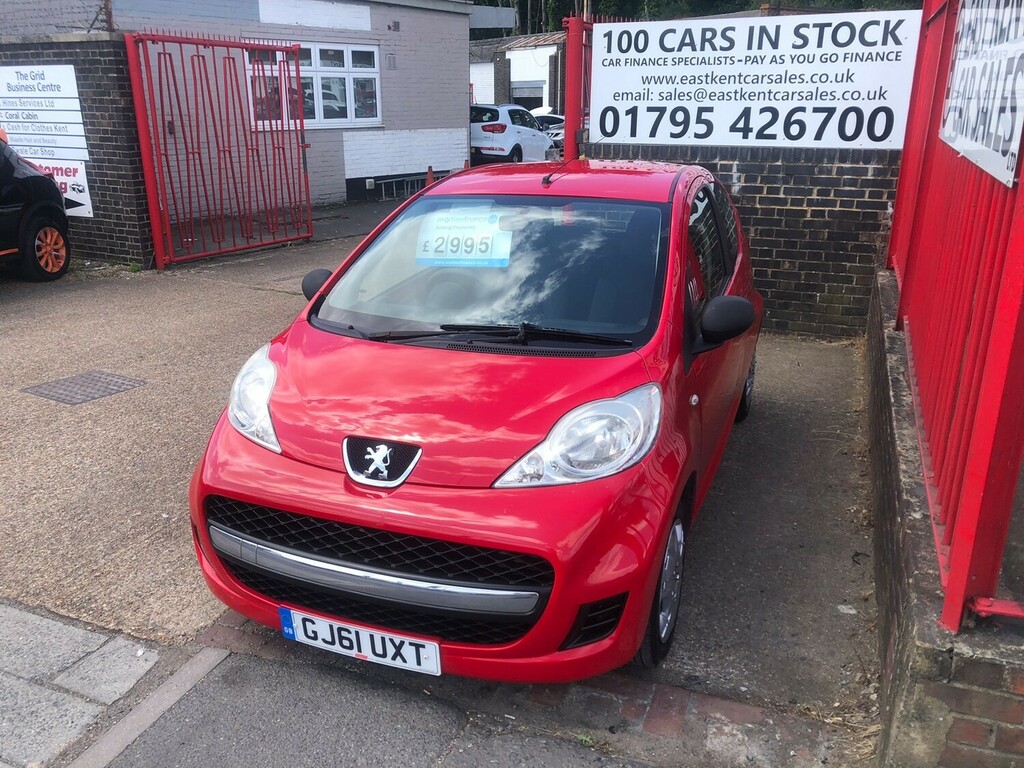 Peugeot 107 1.0 Urban Lite GJ61UXT Red #3