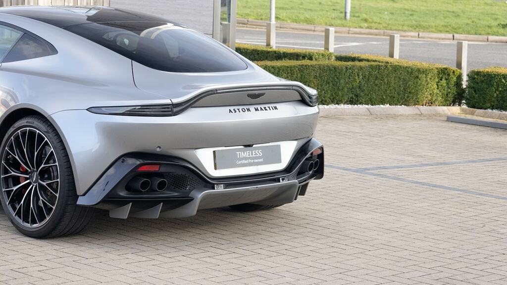 Aston Martin V8 Zf 8 Speed Black #44