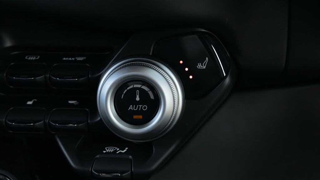 Aston Martin V8 Zf 8 Speed Black #58