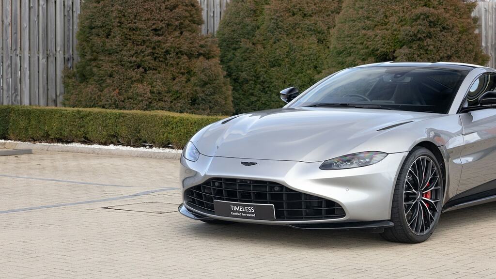 Aston Martin V8 Zf 8 Speed Black #21