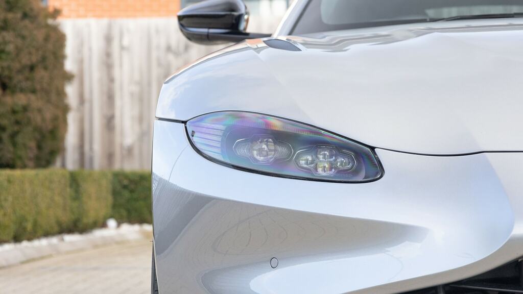 Aston Martin V8 Zf 8 Speed Black #13